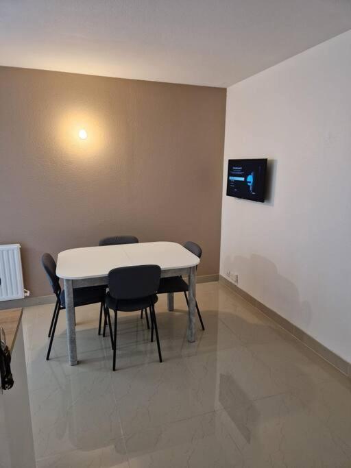 Residence Du Grand Stade Saint-Denis  Exteriér fotografie